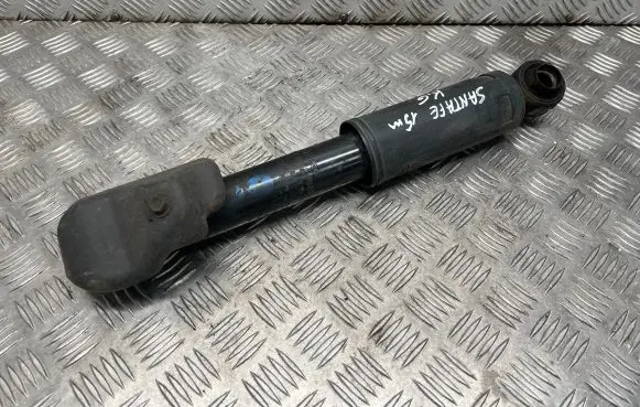 KIA Sorento Rear shock absorber/damper 553212W700