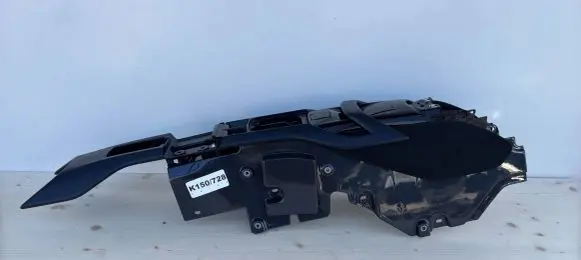 Ferrari Roma Center console 910786