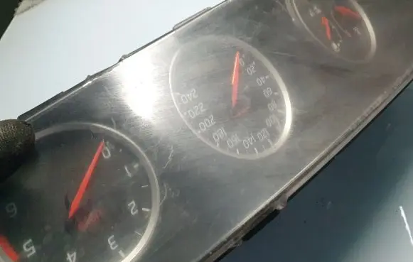 Nissan Primera Speedometer (instrument cluster) AU881