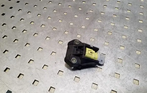 Subaru Legacy Airbag deployment crash/impact sensor 98231AG000