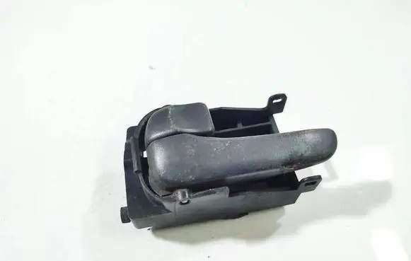Nissan Primera Rear door interior handle 