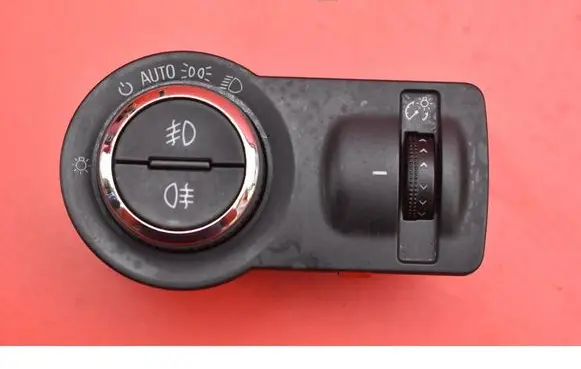 Opel Astra J Light switch 13268707