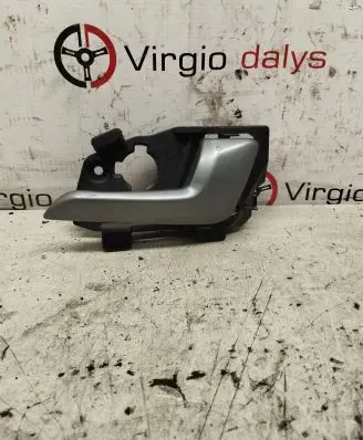 KIA Rio Front door interior handle 826201W010