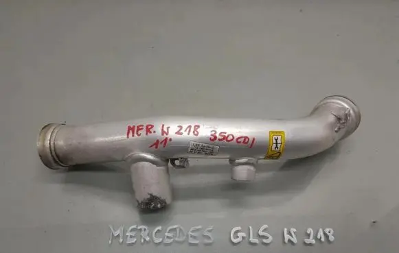 Mercedes-Benz CLS C218 X218 Intercooler hose/pipe A6420981507