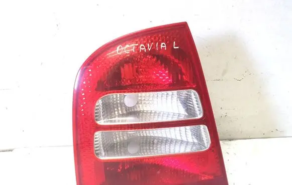 Skoda Octavia Mk1 (1U) Rear/tail lights 1U6945095