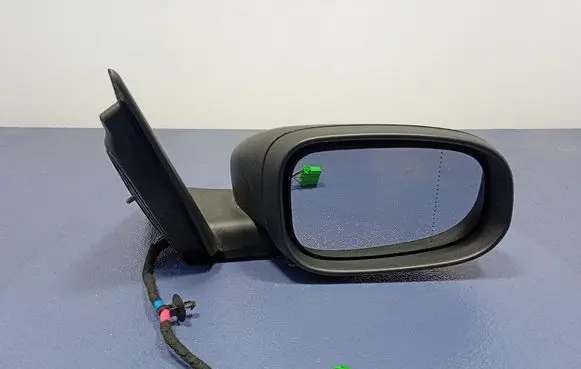 Volvo C30 Front door electric wing mirror 3303028