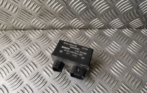 Land Rover Range Rover Sport L320 Glow plug pre-heat relay 9X2Q12B533BB 9665940680 0281003048