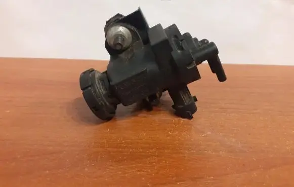 Ford Ranger Turbo solenoid valve 3024379 11271
