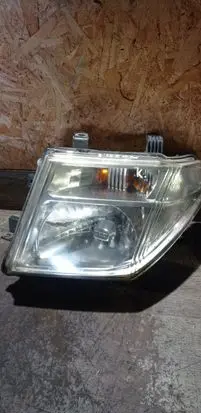 Nissan Navara D40 Headlight/headlamp 26060EB30B