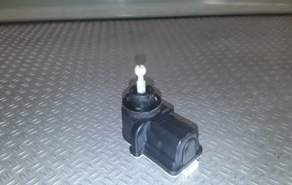Ford Transit Headlight level adjustment motor YC1X13K198AA