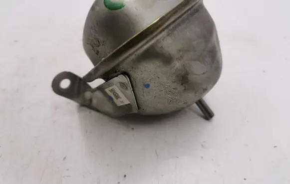 Mazda CX-5 Vacuum air tank SH0120339B