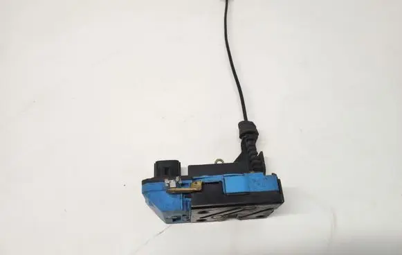 Volvo S80 Front door lock