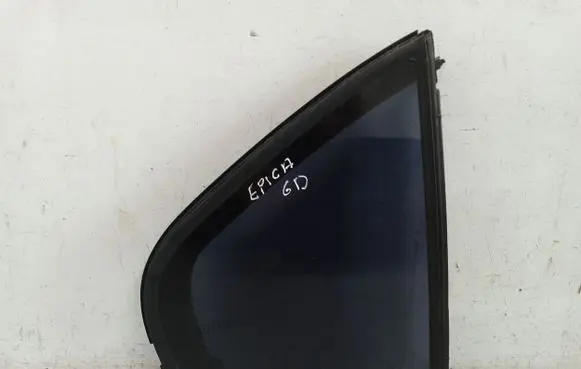 Chevrolet Epica Rear vent window glass 43R000382