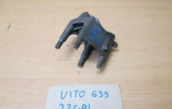 Mercedes-Benz Vito Viano W639 Other engine bay part