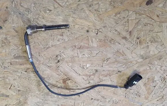 Audi A4 S4 B9 Exhaust gas temperature sensor 4M0906088AD