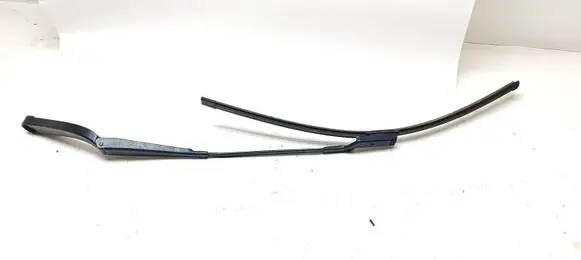 Renault Trafic III (X82) Front wiper blade arm 288812359R