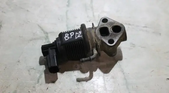 Audi A3 S3 8P EGR valve 06A131501J