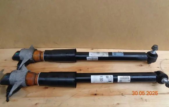 Audi A4 S4 B9 8W Rear shock absorber/damper 8W0616025F