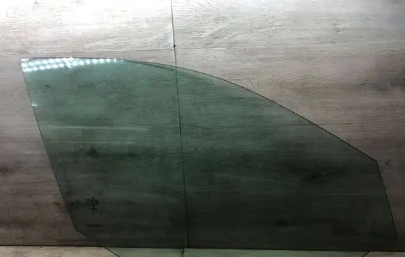 Mercedes-Benz E W212 Front door window glass four-door 43R00050 E000292 DOT24M62AS2