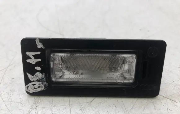 Audi Q5 SQ5 Number plate light 8T0943021