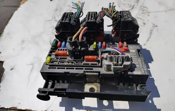 Citroen C5 BSM Control unit 9667044980