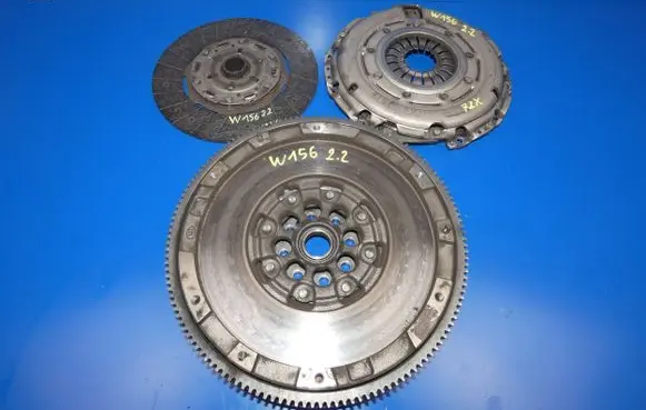 Mercedes-Benz GLA W156 Clutch set kit A0262500501