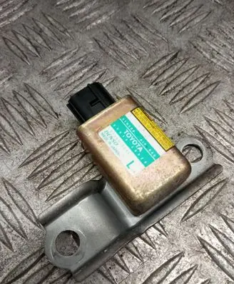 Toyota Previa (XR30, XR40) II Airbag deployment crash/impact sensor 8983028020