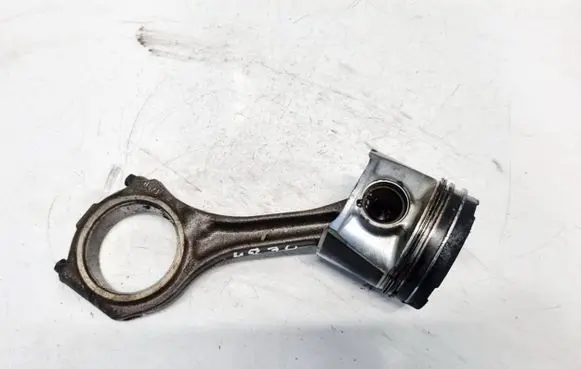 Skoda Superb B5 (3U) Piston with connecting rod