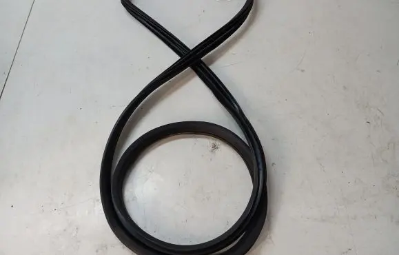 Mercedes-Benz GLE (W166 - C292) Front door rubber seal A1666970051