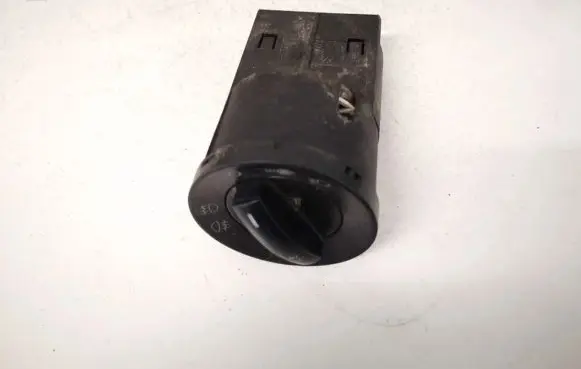 Volkswagen Polo IV 9N3 Light switch 6q0941531c