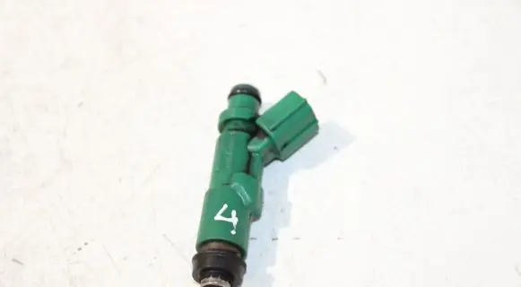 Toyota Prius (XW20) Fuel injector 2325021020