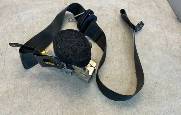 Ford Fiesta Front seatbelt C1BBB61295AC 65714 34149479C