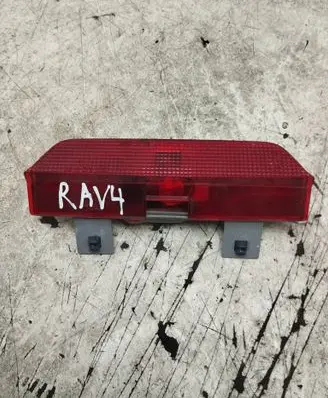 Toyota RAV 4 (XA20) Third/center stoplight