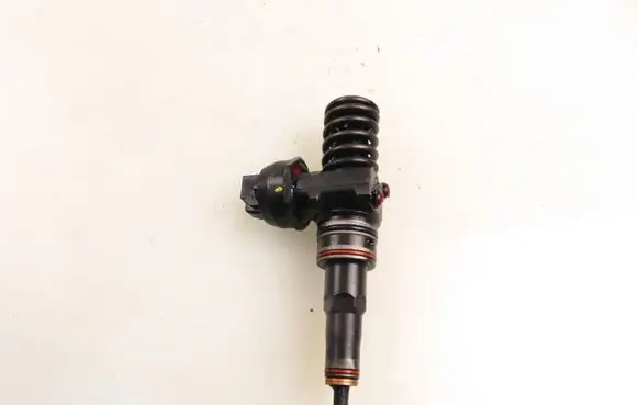 Fuel injector