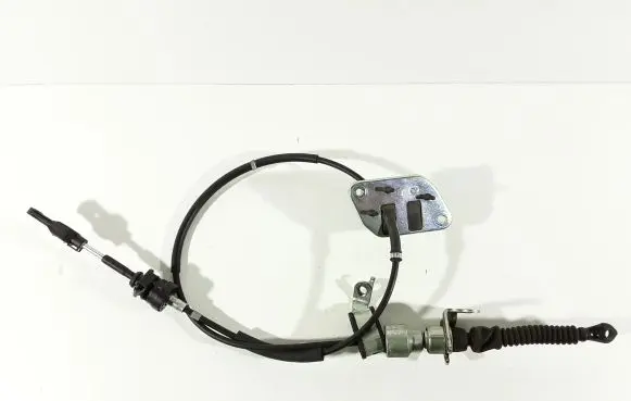 Gear shift cable linkage
