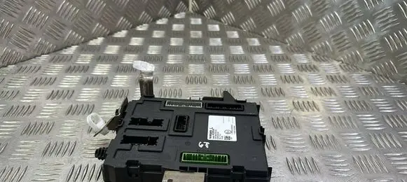Nissan X-Trail T32 Comfort/convenience module 284B14CB3A 116RAI002868