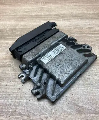 Renault Thalia I Engine control unit/module ECU 8200326391 S110140002A