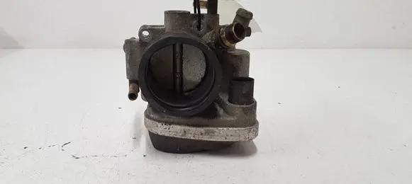 Opel Astra H Throttle valve 55562380