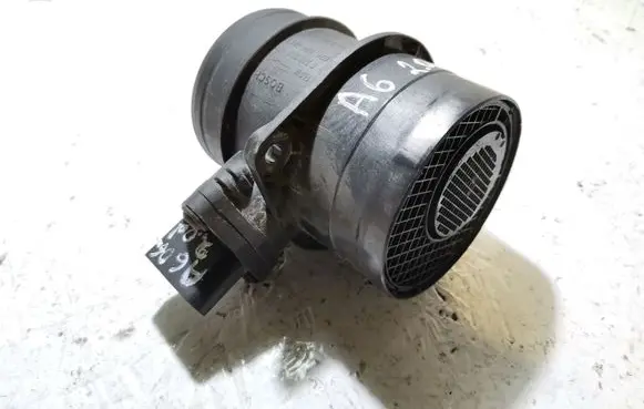 Audi A6 S6 C6 4F Mass air flow meter 0281002461 074906461B