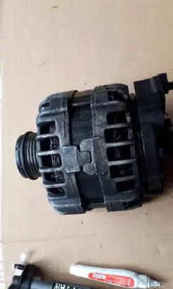 Audi A5 8T 8F Generator/alternator 03L903023K