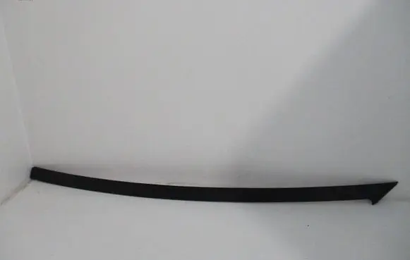Roof trim bar molding cover