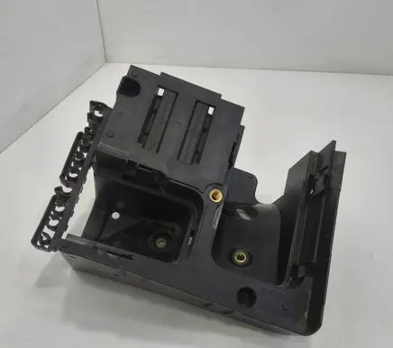 Volkswagen PASSAT B7 Relay mounting block 1K0907361 1K0907361B