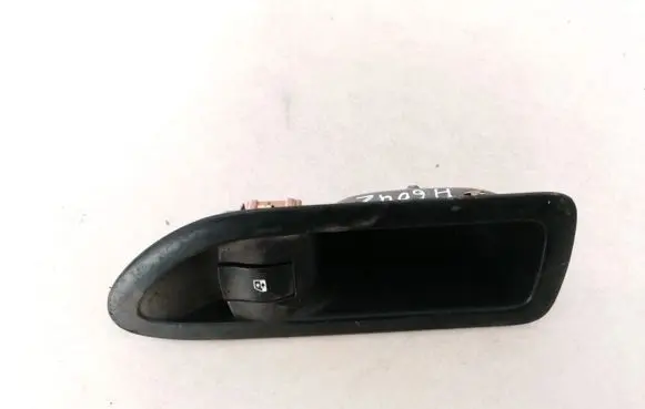Renault Laguna II Electric window control switch 8200016013