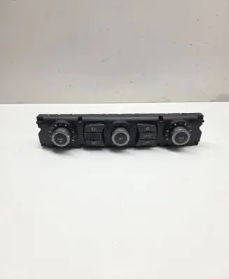 BMW 5 E60 E61 Climate control unit 6946981