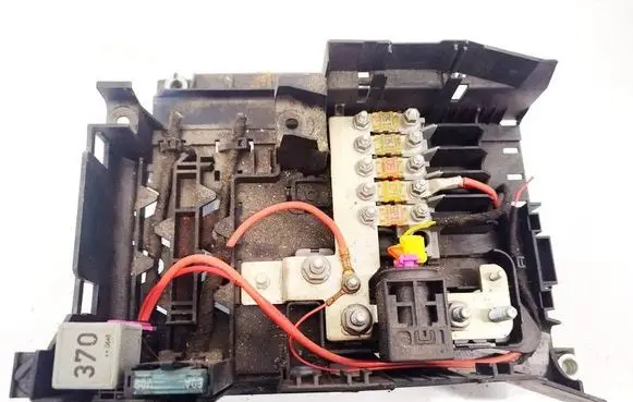 Audi Q7 4L Fuse box set 7L0937548C
