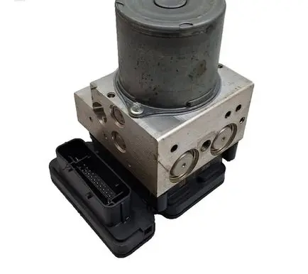 BMW 5 F10 F11 ABS Pump 6858955