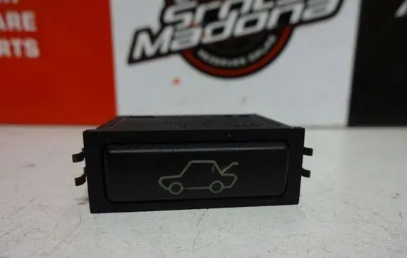 BMW X5 E53 Tailgate opening switch 8365579