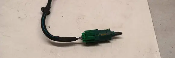 Peugeot 308 Brake pedal sensor switch 9804869480