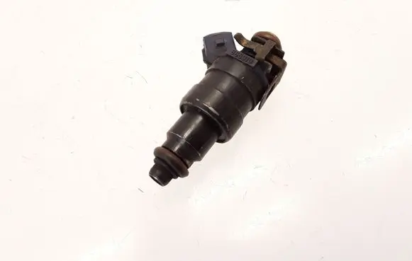 Renault Megane I Fuel injector 866313