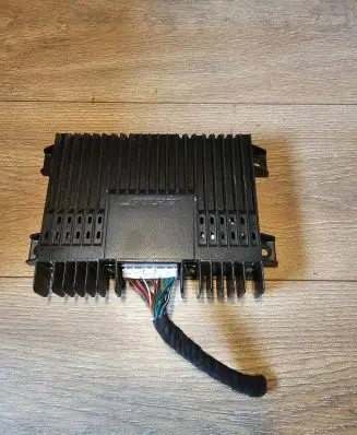 Sound amplifier